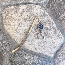 Kék-pink mandalás, pálcás, könyvjelző