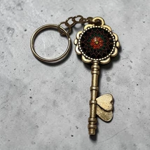 Mandalás kulcstartó