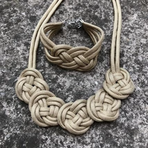 Pezsgőszín, csomózott szett