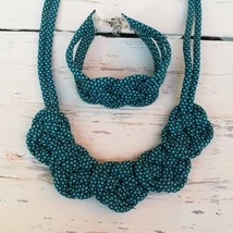 Türkizkék-fekete pöttyös, csomózott szett