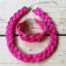 Magenta fonott ékszer szett