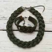Olívazöld, matt fonott ékszer szett