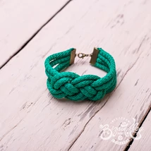 Türkizzöld, matt csomózott karkötő