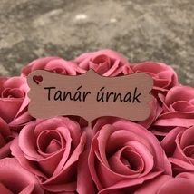 Tanár úrnak  - halvány rózsaszín, hosszúkás