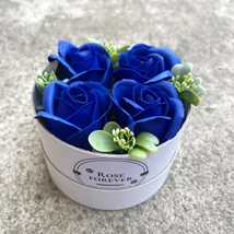 Sötétkék szappanrózsák, kör alapú, fehér rózsaboxban