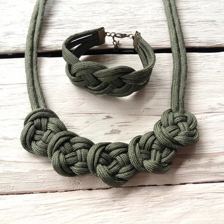 Olívazöld, csomózott szett