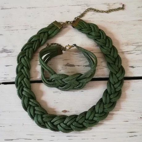 Olívazöld fonott ékszer szett