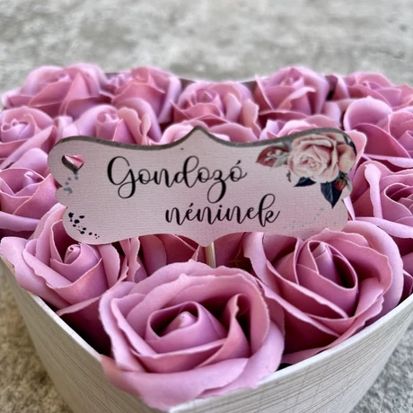 Gondozó néninek felirat - halvány rózsaszín, hosszúkás