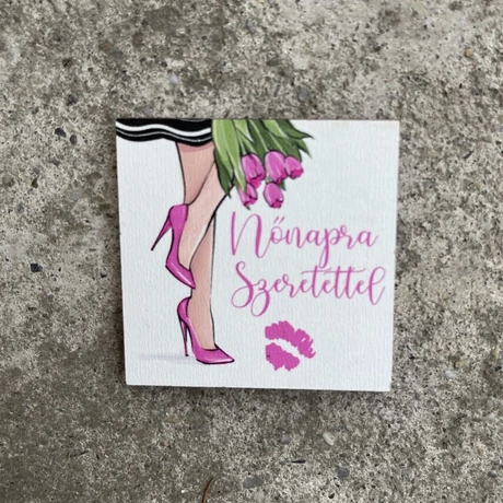 Nőnapi csajos hűtőmágnes